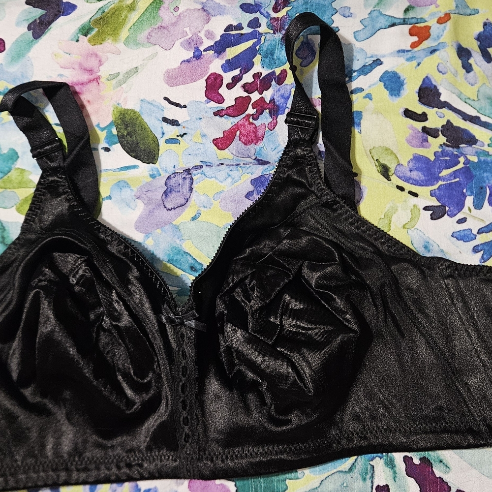 Elegant Black Women's Bra